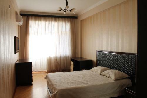 On Aga Neimatulla Street Apartment