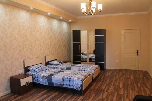 On Aga Neimatulla Street Apartment