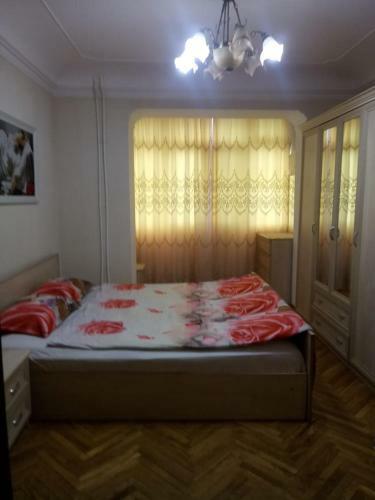 Apartment On Uzeyir Gadjibeyli Street