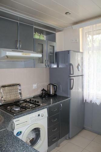 Apartment On Uzeyir Gadjibeyli Street