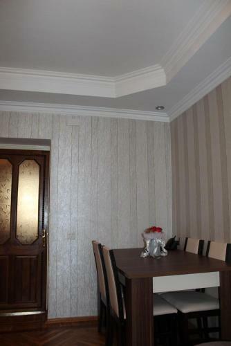 Apartment On Uzeyir Gadjibeyli Street