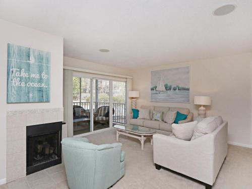 Sea Colony Tall Pines II