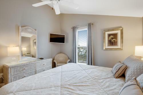Sea Colony Whispering Pines III