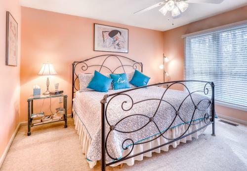 Sea Colony Whispering Pines III