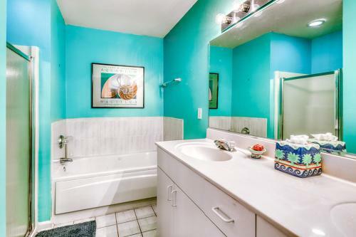 Sea Colony Whispering Pines III