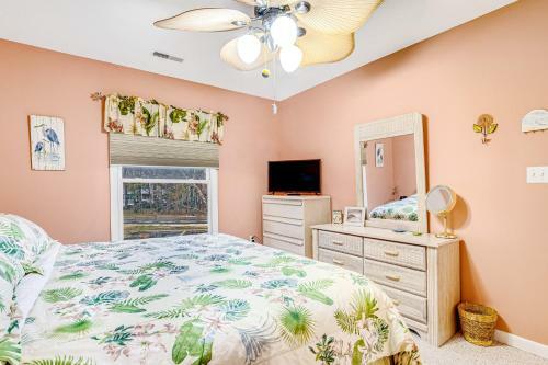 Sea Colony - 14001 Tall Pines
