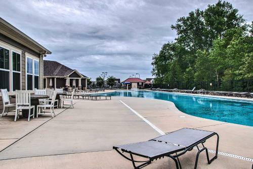 Townhome With Amenities 4 Miles From Bethany Beach!