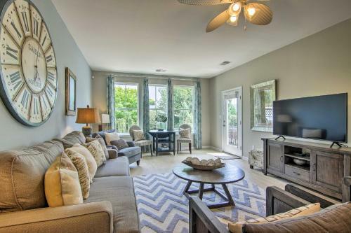 Townhome With Amenities 4 Miles From Bethany Beach!