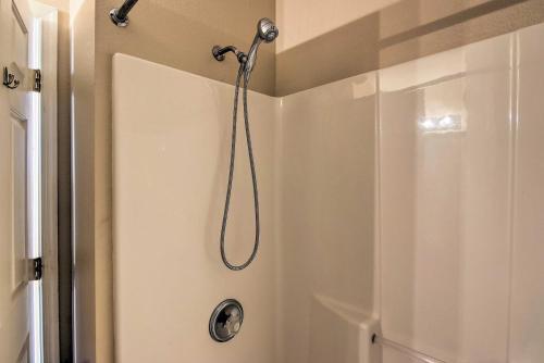 Bethany Beach Townhome With Amenities - Mins To Ocean