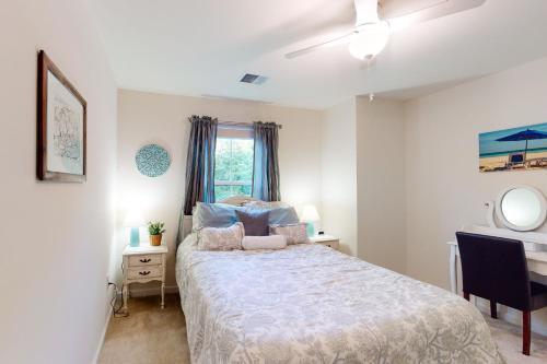 Forest Landing - 37114 Fairway