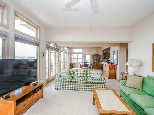 Seatowne - 36912 Bayside