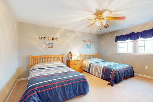 Bayview Landing - 37484 Oliver