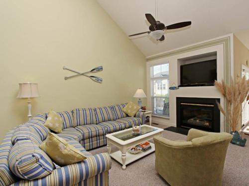 Swann Cove - 36858 Herring