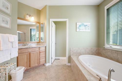 Bayside Resort - 36506 Wild Rose