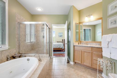 Bayside Resort - 36506 Wild Rose