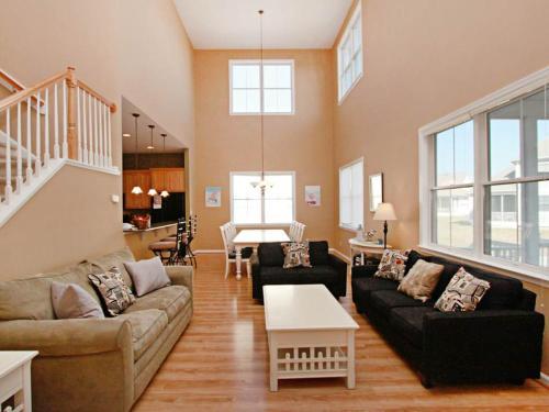 Bayside Resort - 36487 Wild Rose