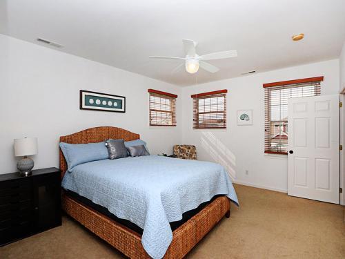 Bayside Resort - 36475 Wild Rose