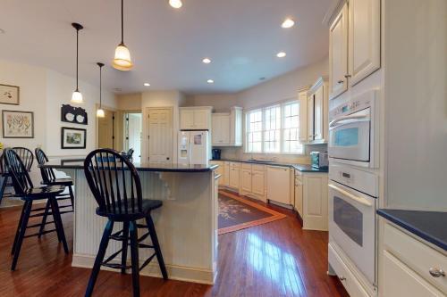 Bayside Resort - 11182 Signature