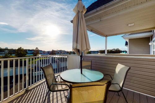 Bethany Bay - 4305 Pettinaro