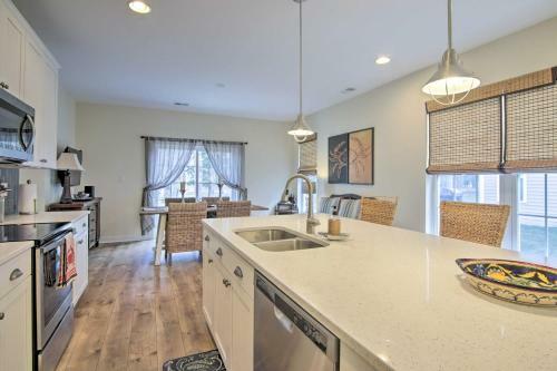 Pet-friendly Abode 2 Mi To Bethany Beach!