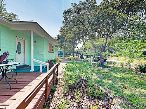 New Listing! Island Bungalow Near State Park Home