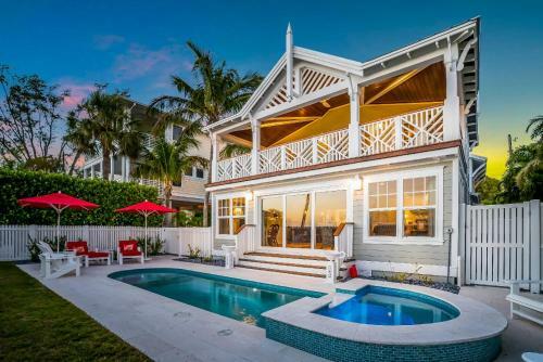 Waves Edge Anna Maria Home