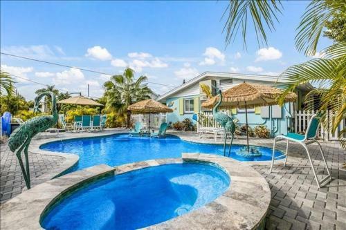 Villa Beach N Bay Home