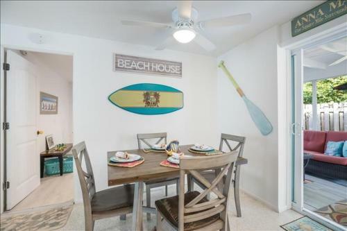 Villa Beach N Bay Home