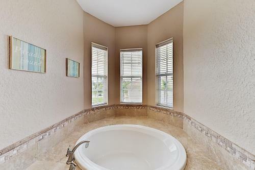 Immaculate Canal Home With Pool, Dock & Game Lounge Home