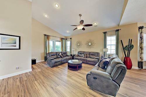 Immaculate Canal Home With Pool, Dock & Game Lounge Home