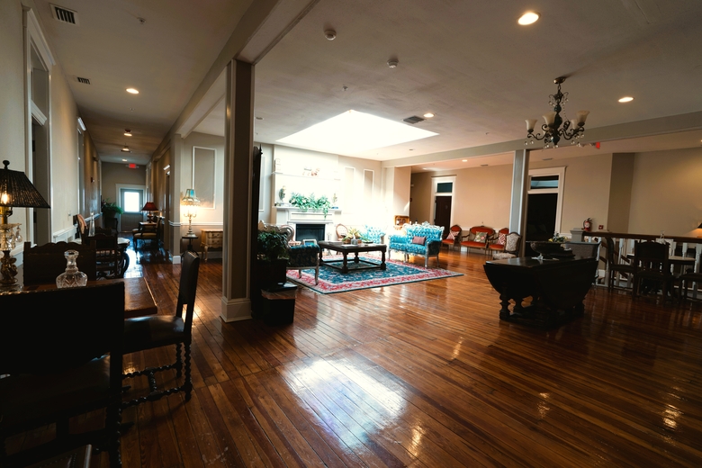 Hotel Oyo Oak Park Inn