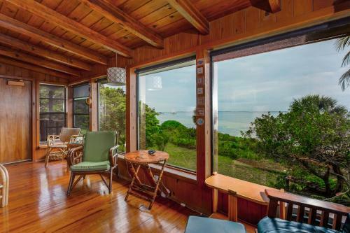 Sun And Sea Cottages