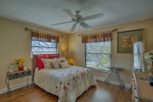 Tropical Apollo Beach House With Heated Pool And Dock!