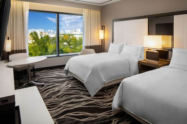 Hotel Hilton Aventura Miami
