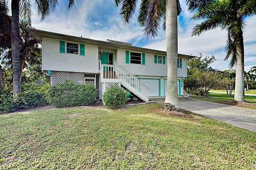 Alden Pine Getaway On Golf Course - Patio & Tennis Home