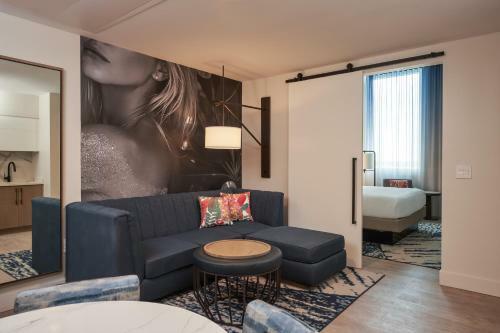 Serena Hotel Aventura, Tapestry Collection By Hilton
