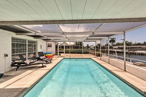 Canalfront Bradenton Home With Dock And Pool!