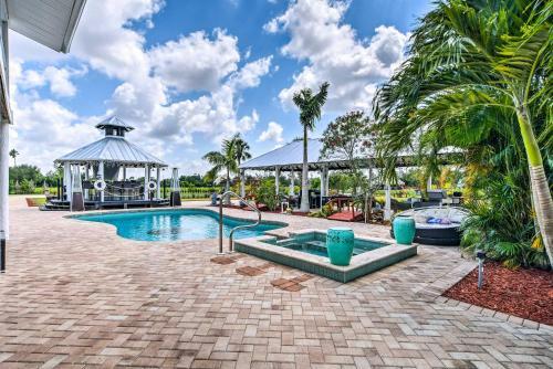 Bonita Springs Private Oasis With Ideal Yard!
