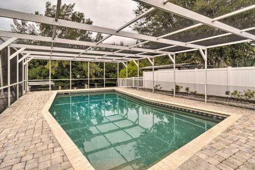 Home With Dock, Pool, Kayaks Walk To Palma Sola Bay
