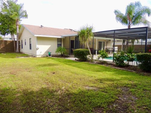 Palma Sola Pool Home Bradenton