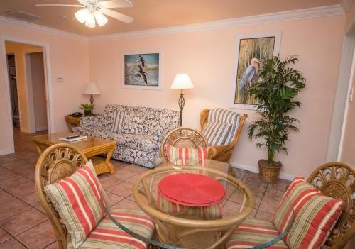 Hotel Tropic Isle At Anna Maria Island Inn