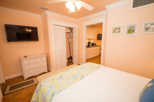 Hotel Tropic Isle At Anna Maria Island Inn