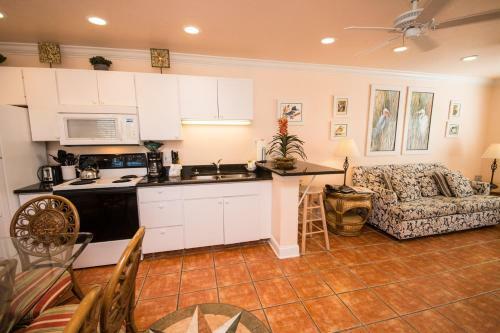 Hotel Tropic Isle At Anna Maria Island Inn