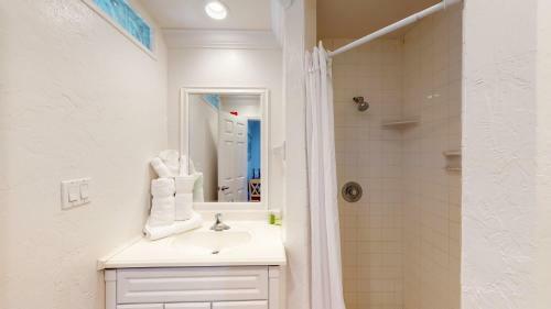 Hotel Tropic Isle At Anna Maria Island Inn
