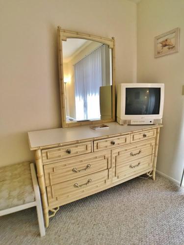 Brandenton - Beach Bungalow - West 2205