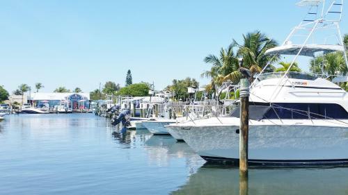 Beach Bungalow 2204 Unit A