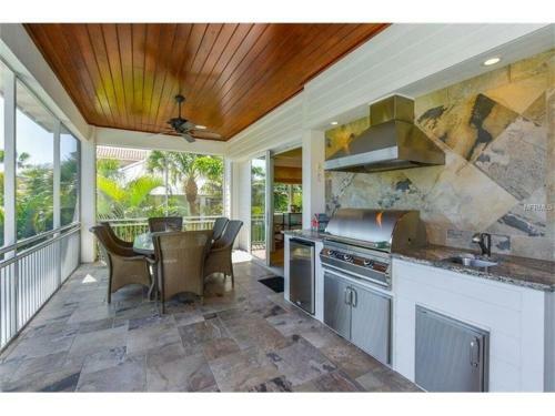 Dockside Darling Home