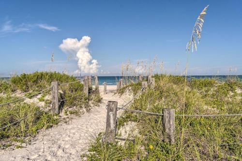 Apartamento Anna Maria Island Resort Condo With Pool Access!