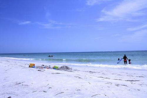 Apartamentos Bridge Port Beach Resort By Anna Maria
