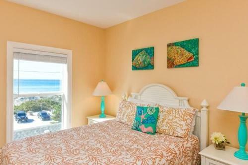 102 6th St S- Upstairs Home